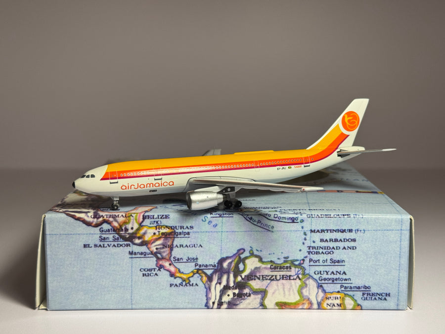 Aeroclassics 1:400 Air Jamaica Airbus A300 6Y-JMJ 1980s colors AC6YJMJ