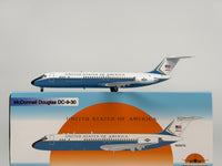 U.S Air Force (USAF) Douglas DC-9-30 (C-9) 1:200 InFlight200 71-0876 (IFC9A0876)