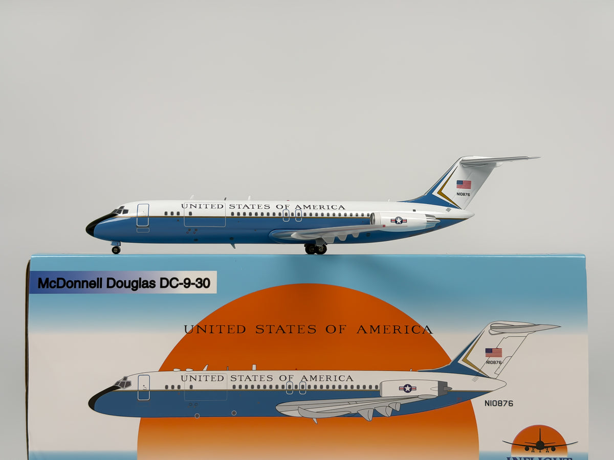 U.S Air Force (USAF) Douglas DC-9-30 (C-9) 1:200 InFlight200 71-0876 (IFC9A0876)