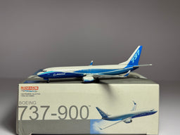 Dragon Wings 1:400 House Colors Boeing 737-900 factory rollout 55855