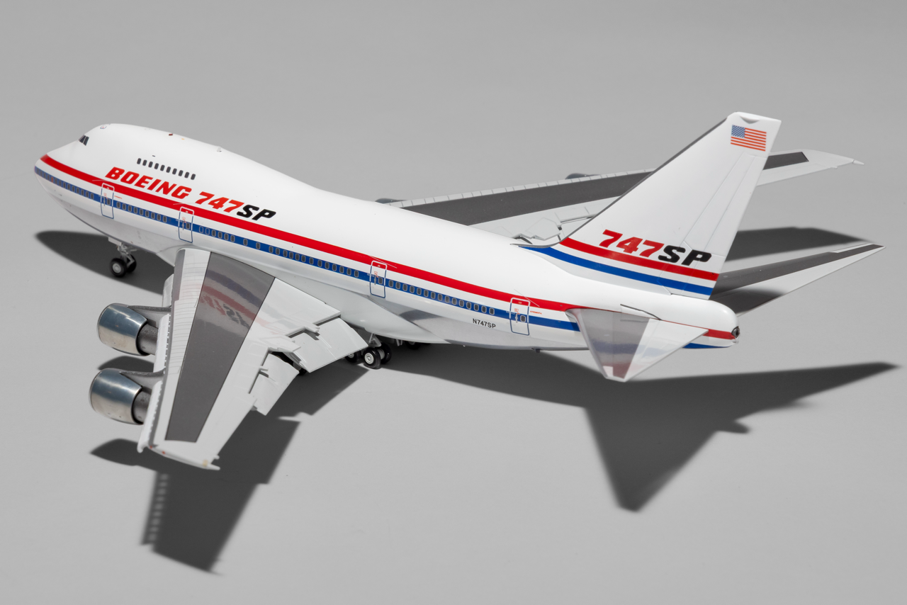 JC Wings 1:200 House Colors Boeing 747SP N747SP Flaps Down LH2458A