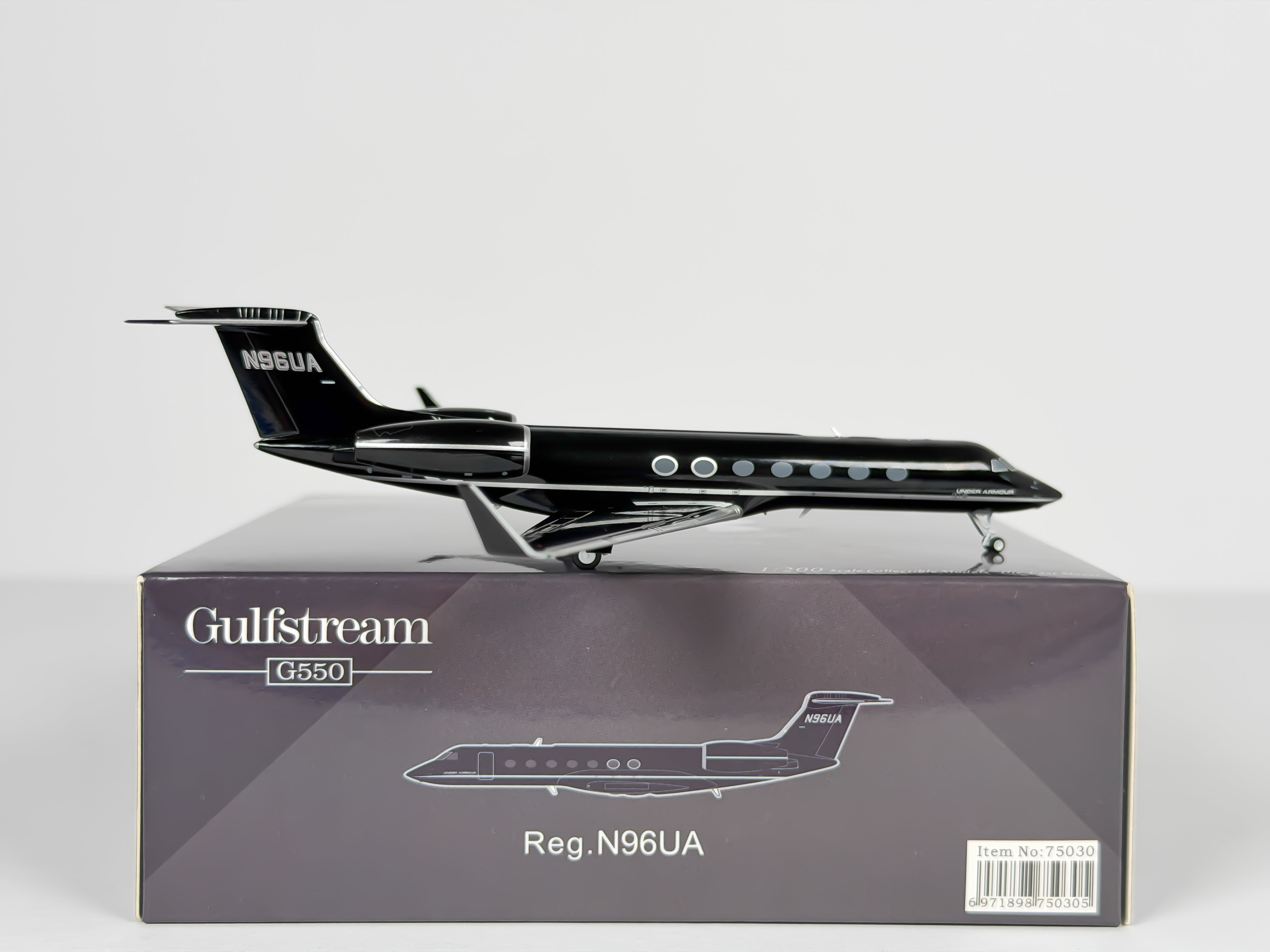 Under Armour Gulfstream G550 1:200 NG Models N96UA (75030)
