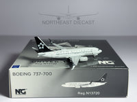 United Airlines Boeing 737-700 1:400 NG Models N13720 (77005)