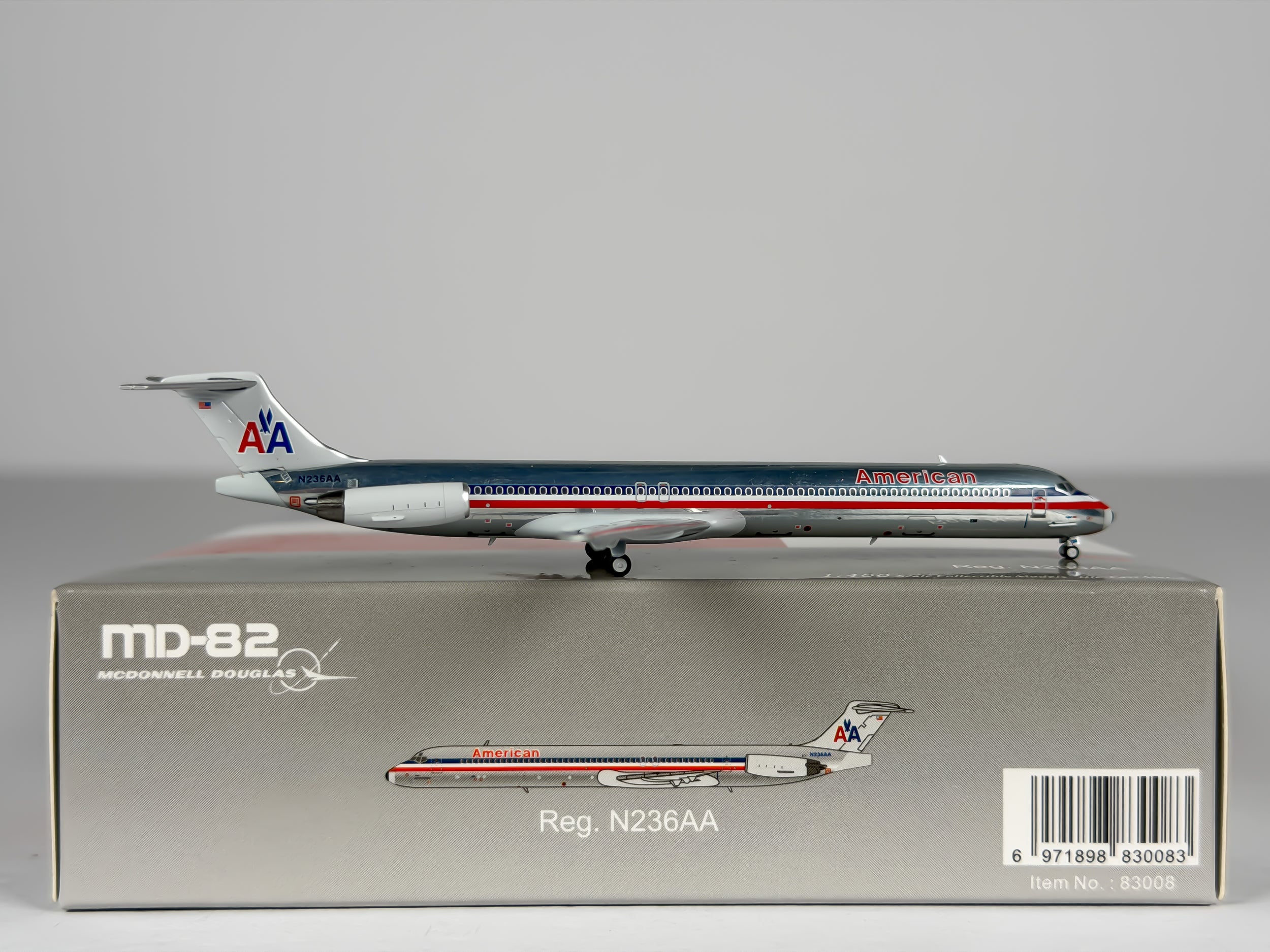 American Airlines McDonnell Douglas MD-82 1:400 NG Models N236AA (83008)