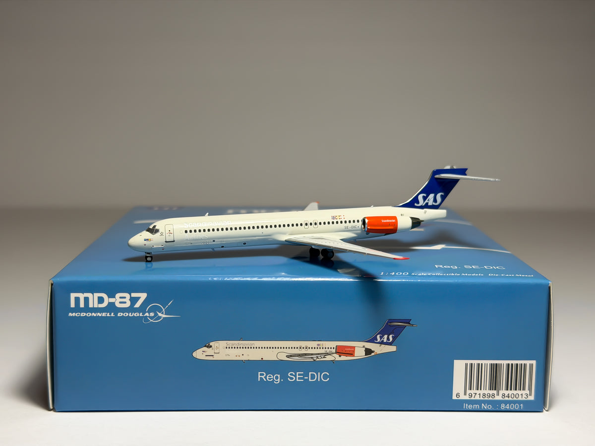 SAS Scandinavian Airlines McDonnell Douglas MD-87 1:400 NG Models SE-DIC (84001)