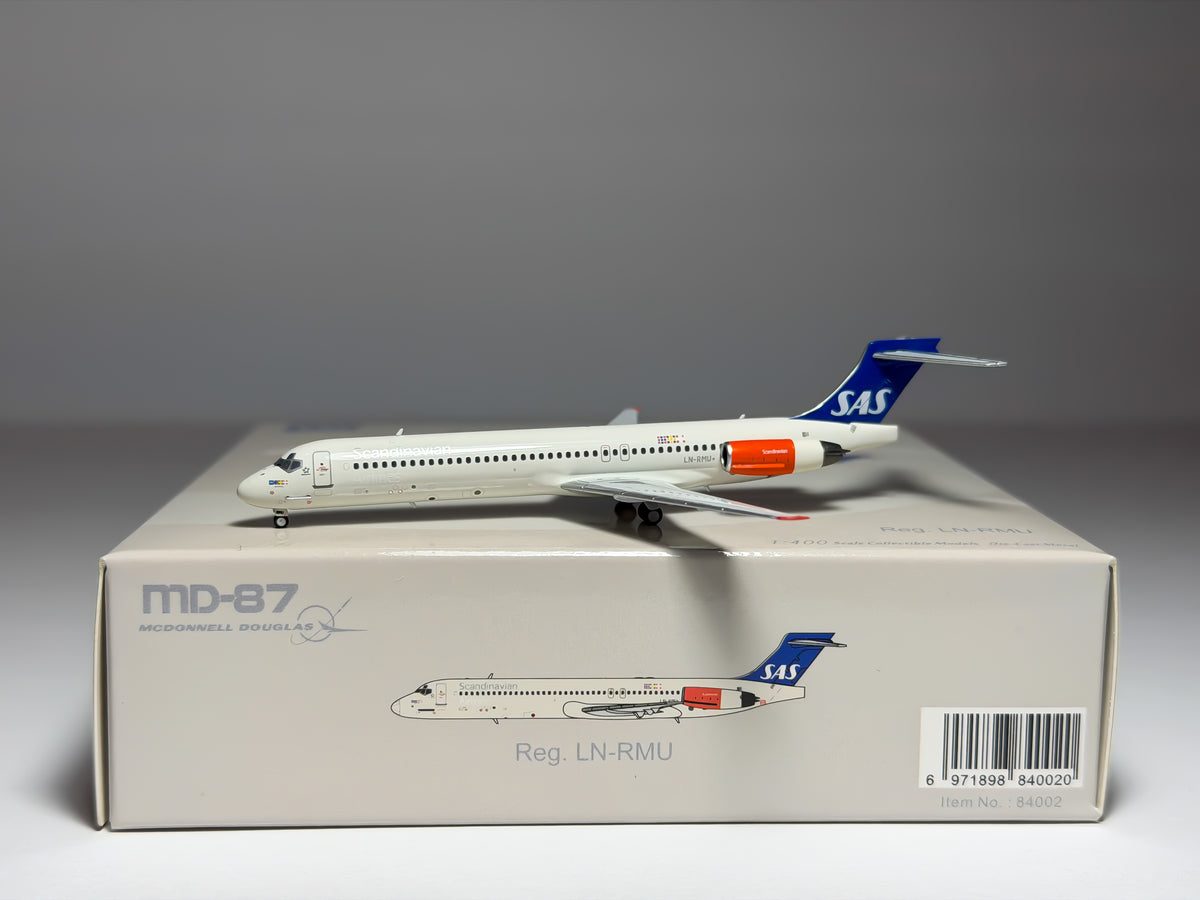 SAS Scandinavian Airlines McDonnell Douglas MD-87 1:400 NG Models LN-RMU (84002)