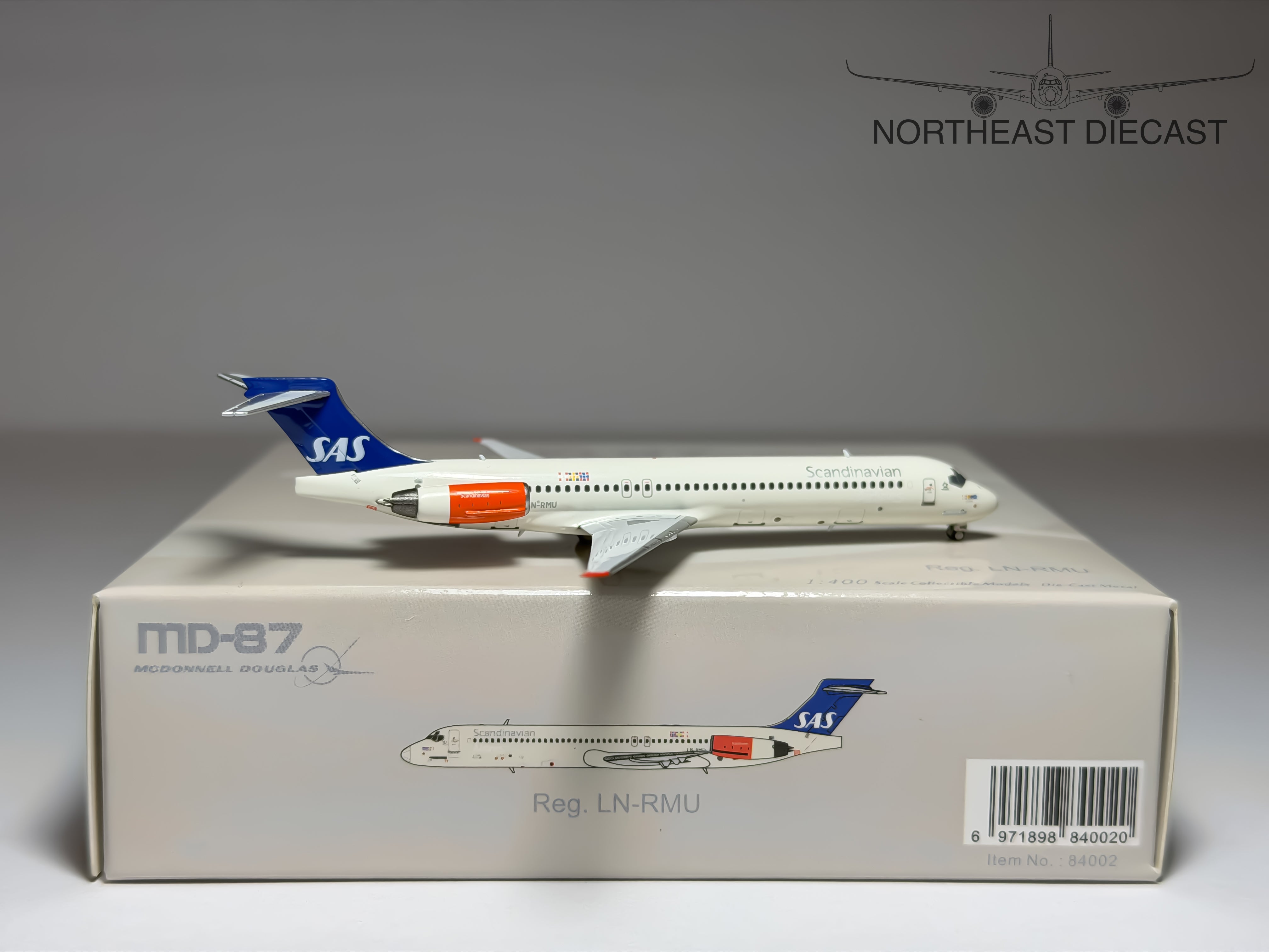 SAS Scandinavian Airlines McDonnell Douglas MD-87 1:400 NG Models LN-RMU (84002)