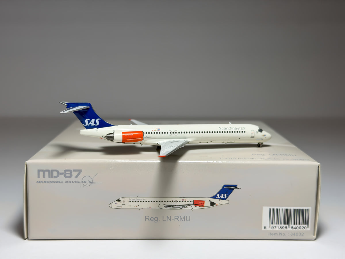 SAS Scandinavian Airlines McDonnell Douglas MD-87 1:400 NG Models LN-RMU (84002)