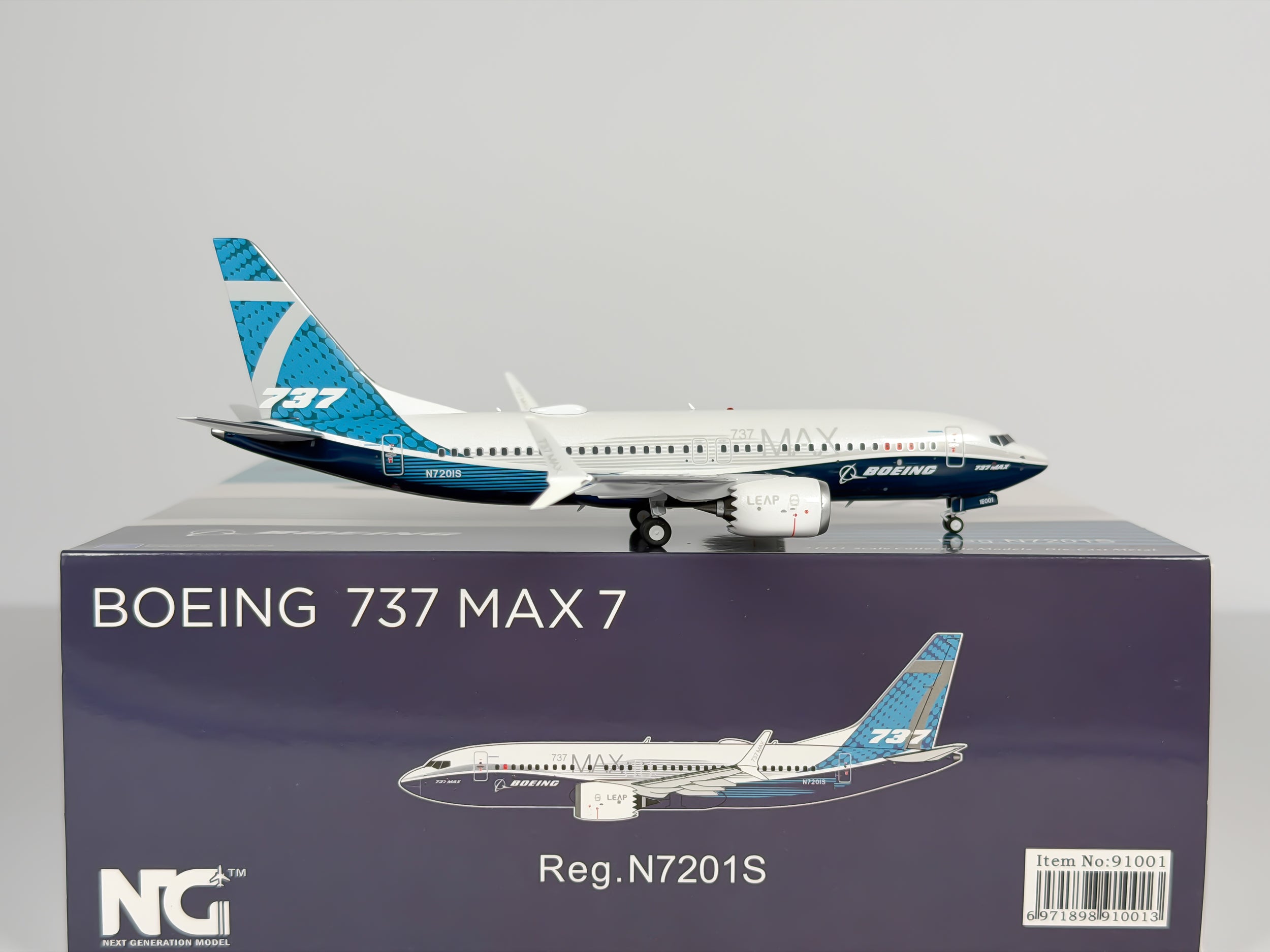 Boeing House Boeing 737 MAX 7 1:200 NG Models N7201S (91001)