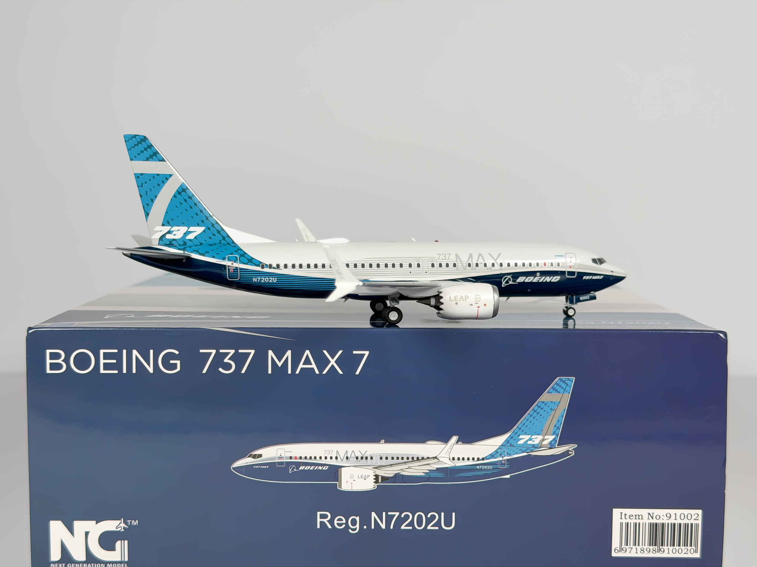 Boeing House Boeing 737 MAX 7 1:200 NG Models N7202U (91002)