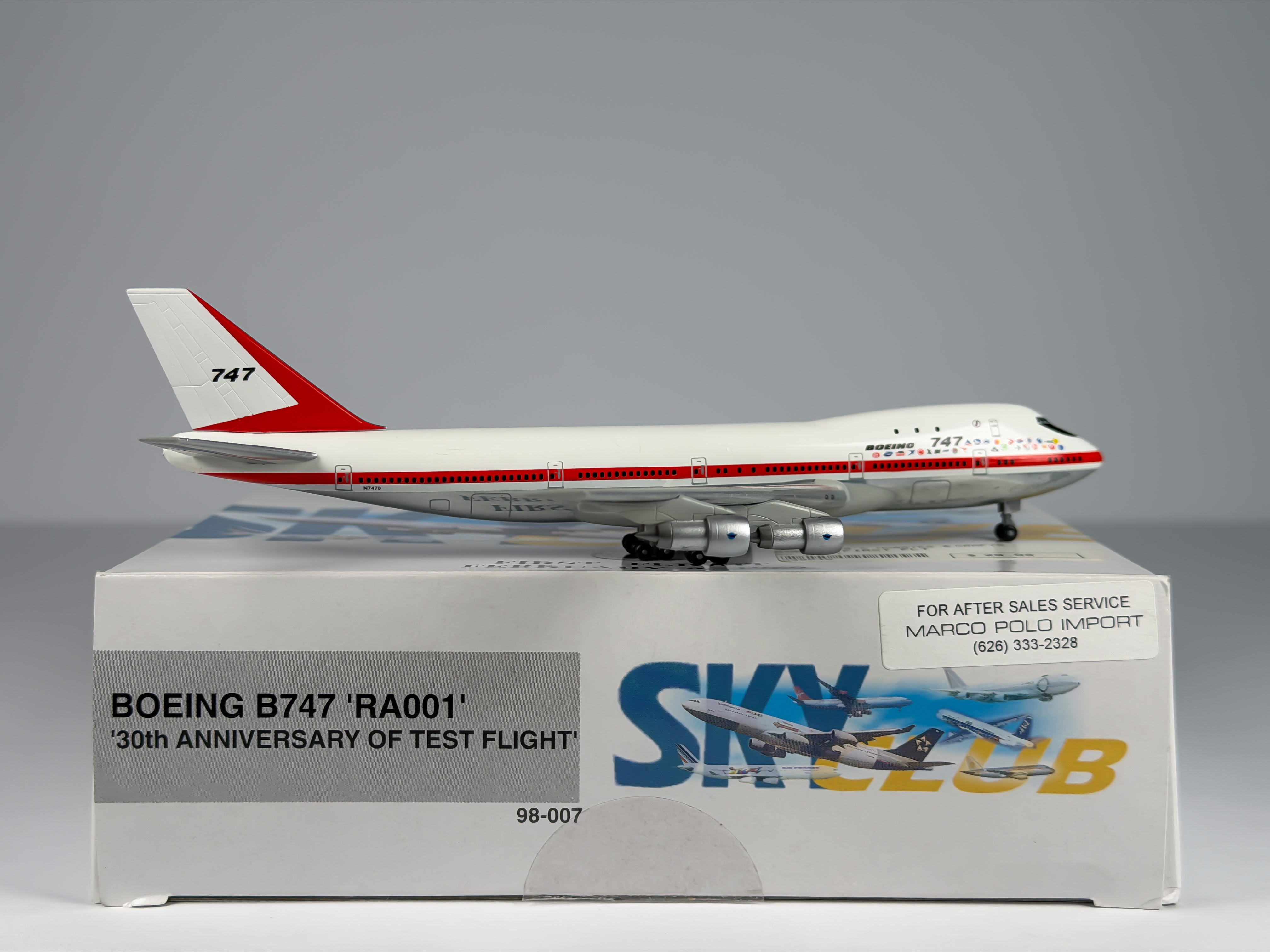 Boeing House Boeing 747-100 1:400 Dragon Wings N7470 (98-007)