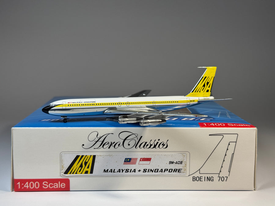 Aeroclassics 1:400 Malaysia & Singapore Boeing 707-320 9M-AQB AC9MAQB