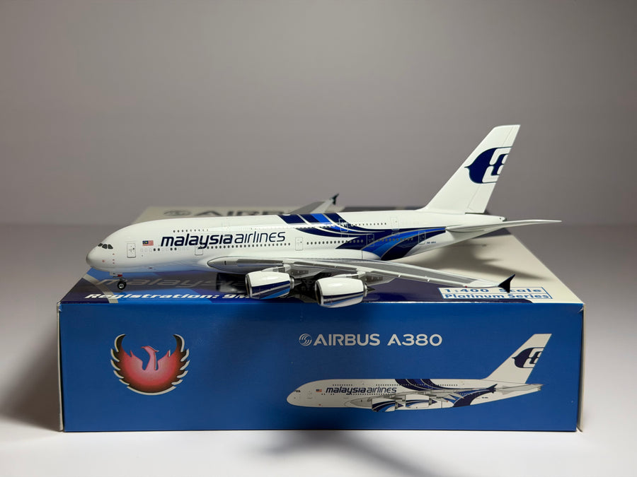 Phoenix Model 1:400 Malaysia Airlines Airbus A380-800 9M-MNA delivery colors PH410641