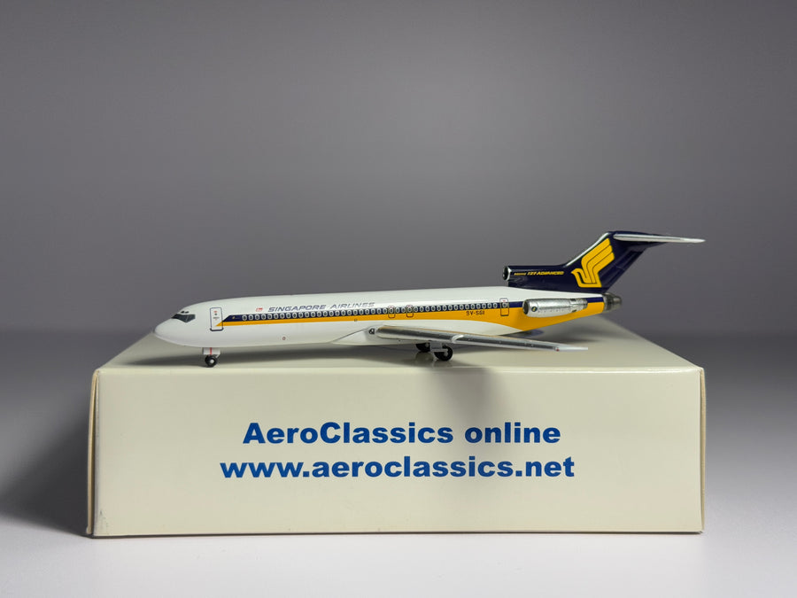 Aeroclassics 1:400 Singapore Airlines Boeing 727-200 9V-SGI 1970s colors ACSIA011
