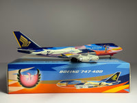 Phoenix Models 1:400 Singapore Airlines Boeing 747-400 9V-SPL Tropical scheme 10703