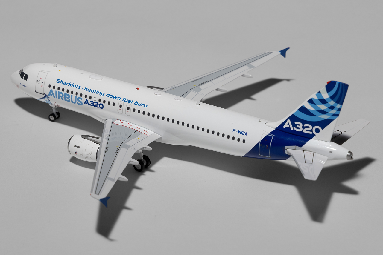 Inflight200 House Colors Airbus A320 F-WWBA "Sharklets - Hunting Down Fuel Burn" IFAIRBUS320