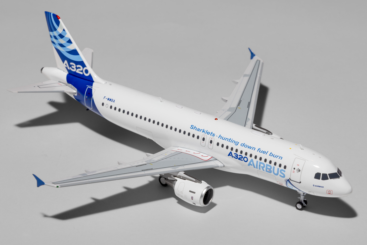 Inflight200 House Colors Airbus A320 F-WWBA "Sharklets - Hunting Down Fuel Burn" IFAIRBUS320