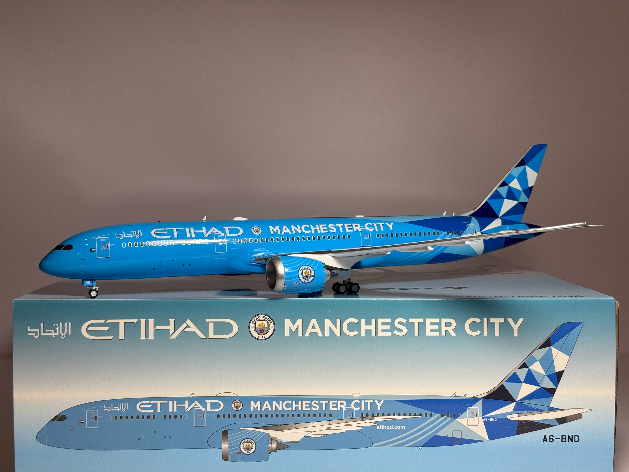 Inflight 1:200 Etihad Boeing 787-900 A6-BND Manchester City B-789-EY-ND