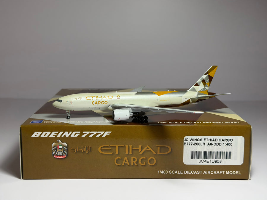 JC Wings 1:400 Etihad Cargo Boeing 777F A6-DDD current colors JC4ETD958