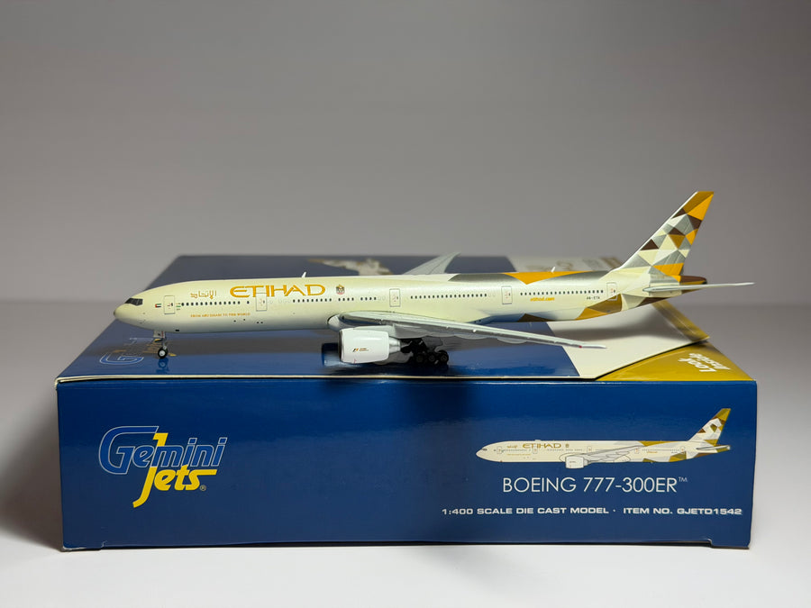 Gemini Jets 1:400 Etihad Airways Boeing 777-300ER A6-ETA Abu Dhabi GJETD1542