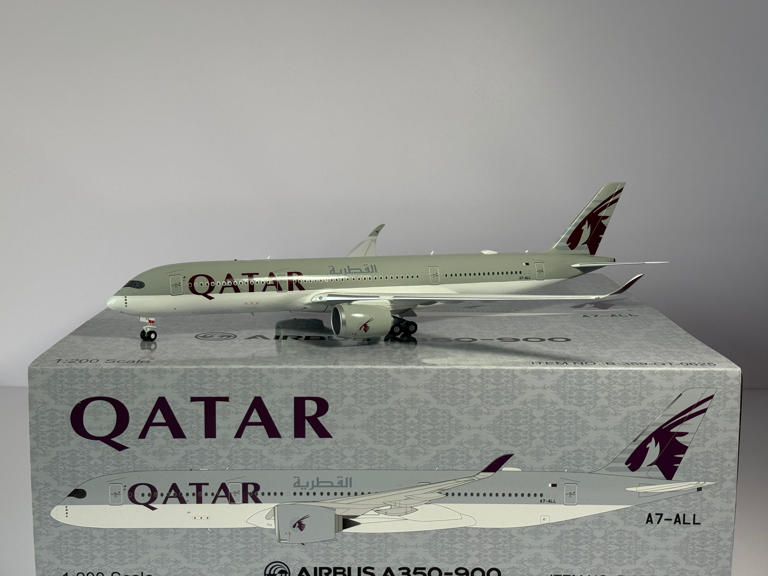 Inflight 1:200 Qatar Airways Airbus A350-900 A7-ALL current colors B-359-QT-0625