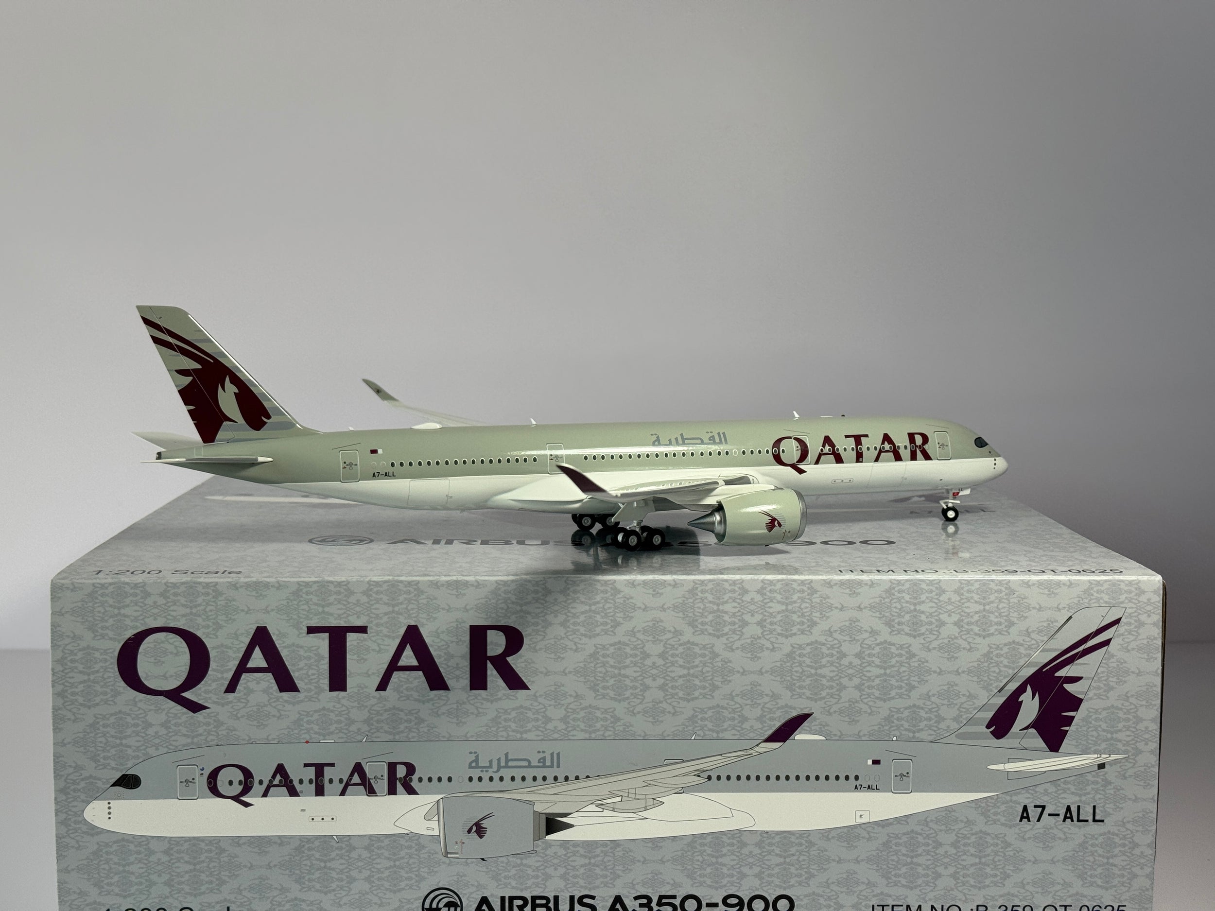 Inflight 1:200 Qatar Airways Airbus A350-900 A7-ALL current colors B-359-QT-0625