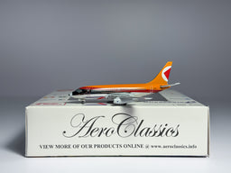 CP Air Boeing 737-200 1:400 Aeroclassics C-GCPV (AC18093)