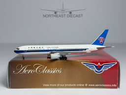 China Southern Boeing 767-300 1:400 Aeroclassics B-2564 (AC18115)