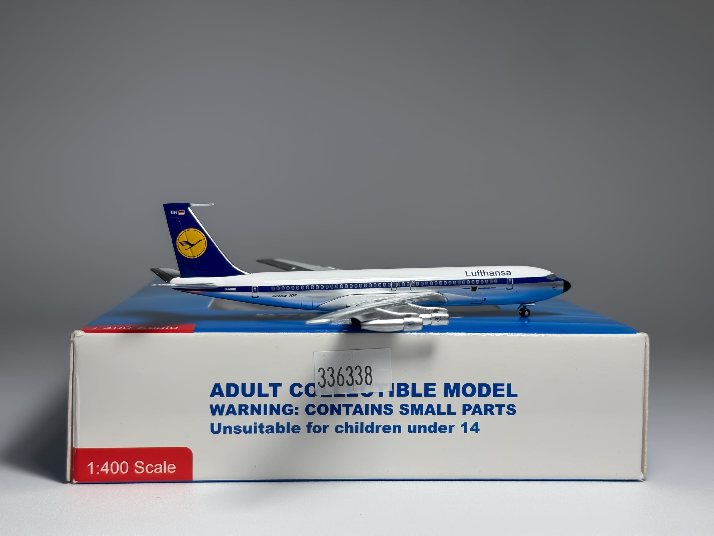 Lufthansa Boeing 707-300 1:400 Aeroclassics D-ABUH (AC18138D)