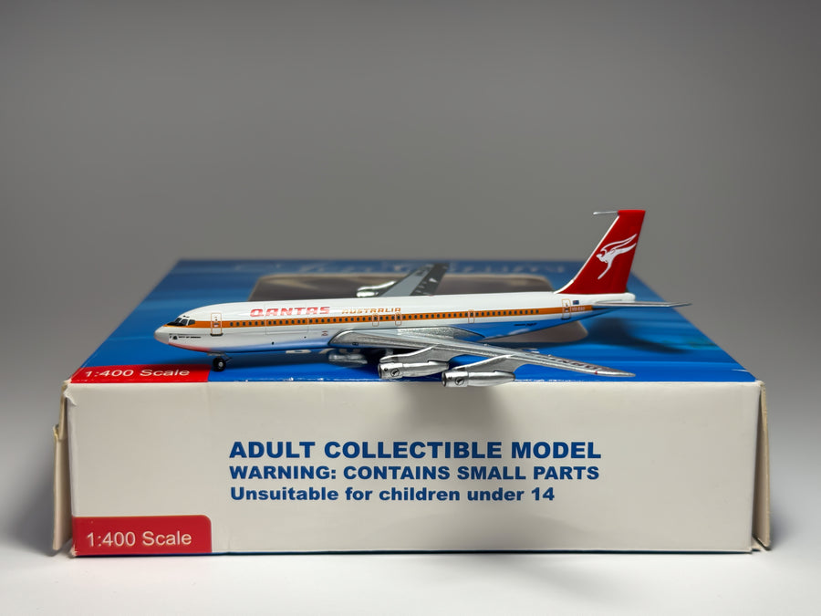 Qantas Airways Boeing 707-300 1:400 Aeroclassics VH-EAI (AC18142)