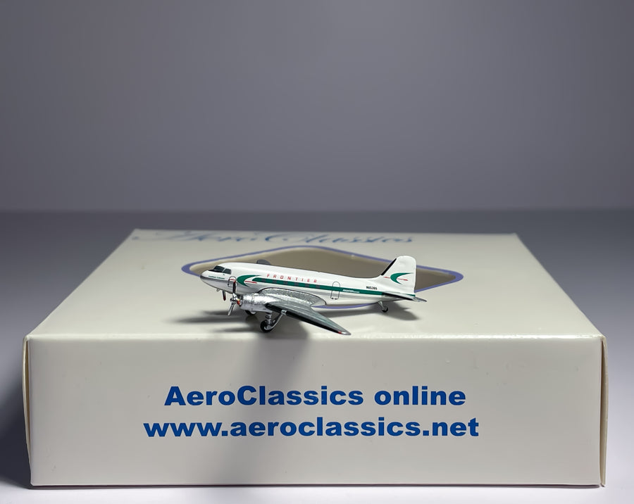 Frontier Airlines Douglas DC-3 (C-47 Skytrain) 1:400 Aeroclassics N65385 (AC18187)