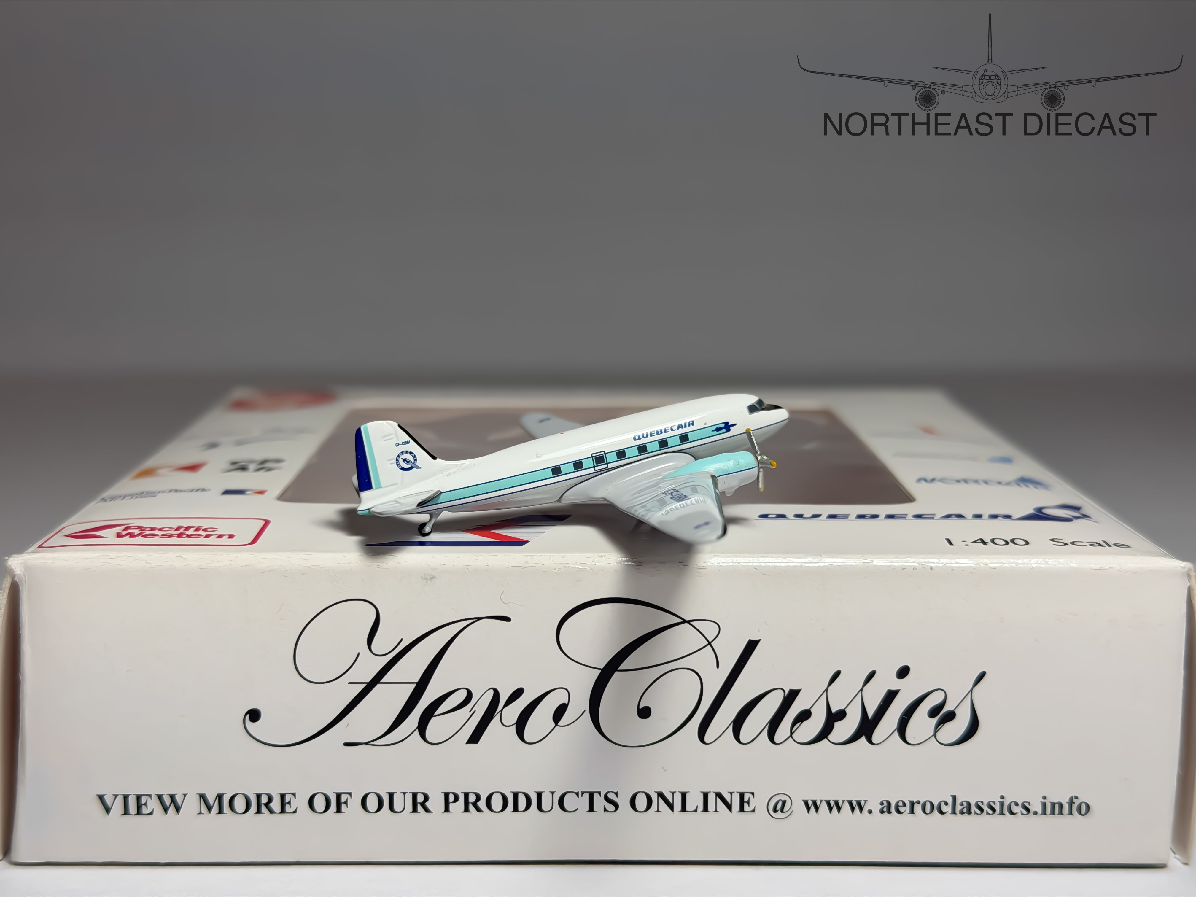 Quebecair Douglas C-47 Skytrain 1:400 Aeroclassics CF-QBM (AC18193)
