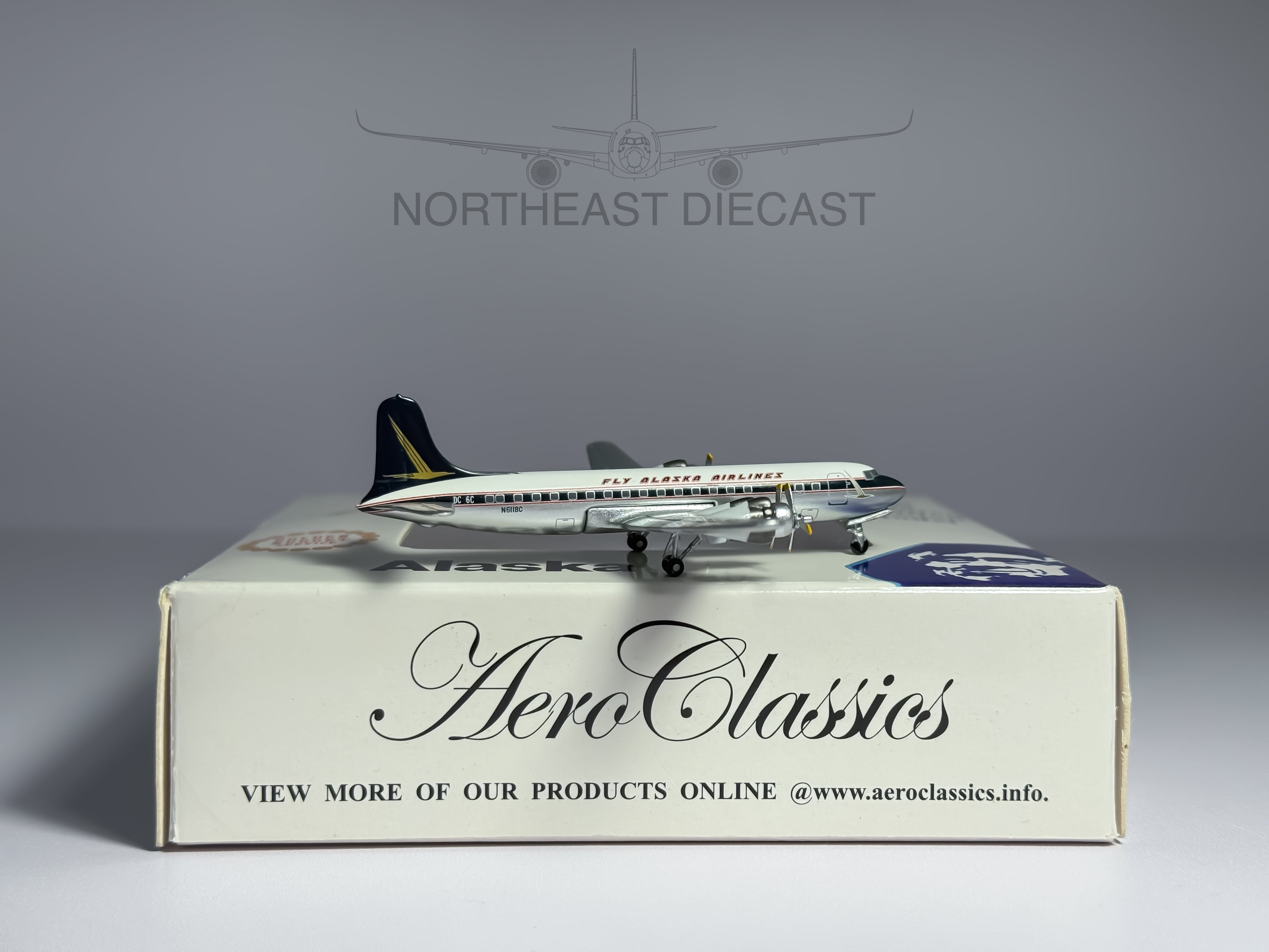 Alaska Airlines Douglas DC-6 1:400 Aeroclassics N6118C (AC18202)