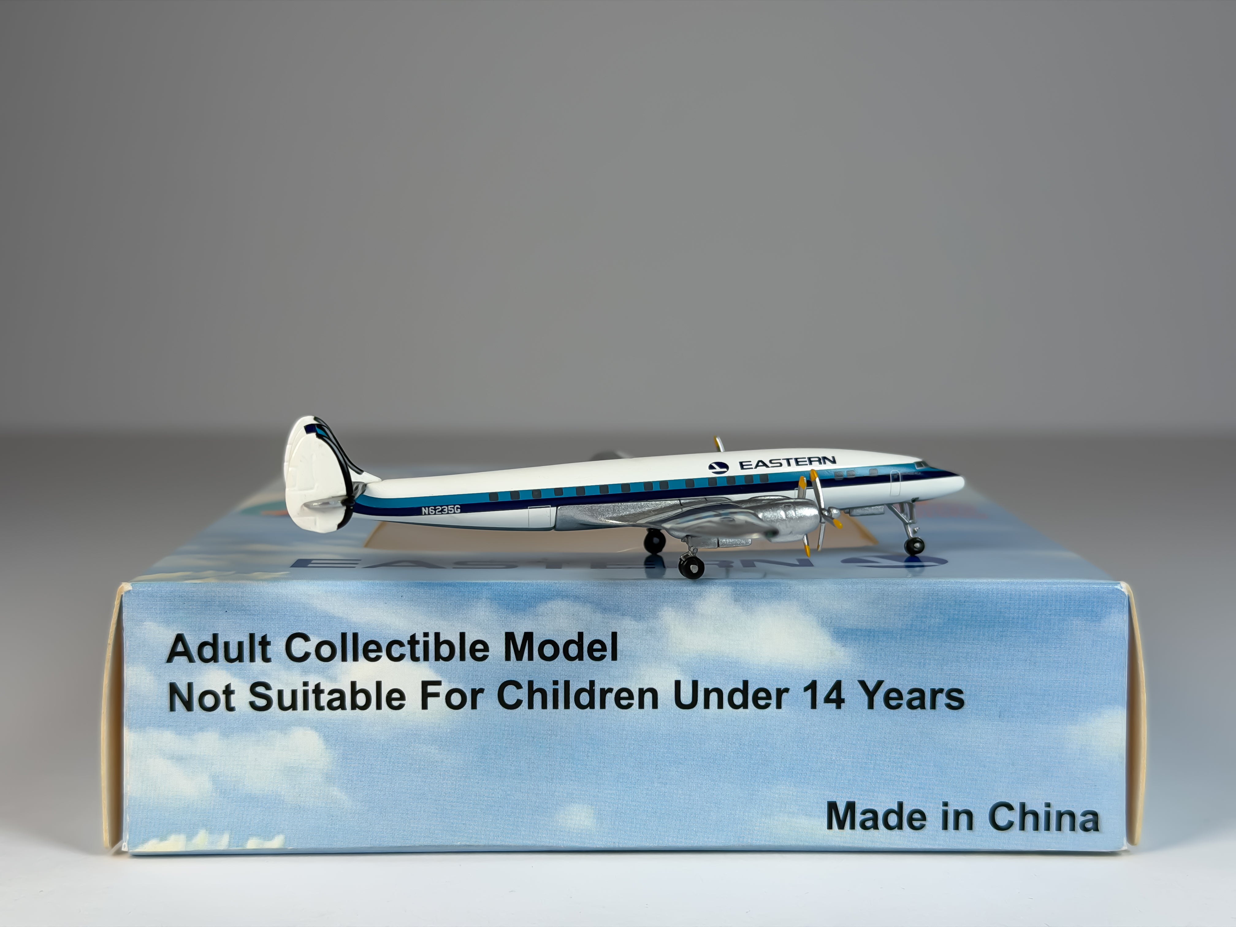 Eastern Air Lines Lockheed L-1049 1:400 Aeroclassics N6235G (AC18207)