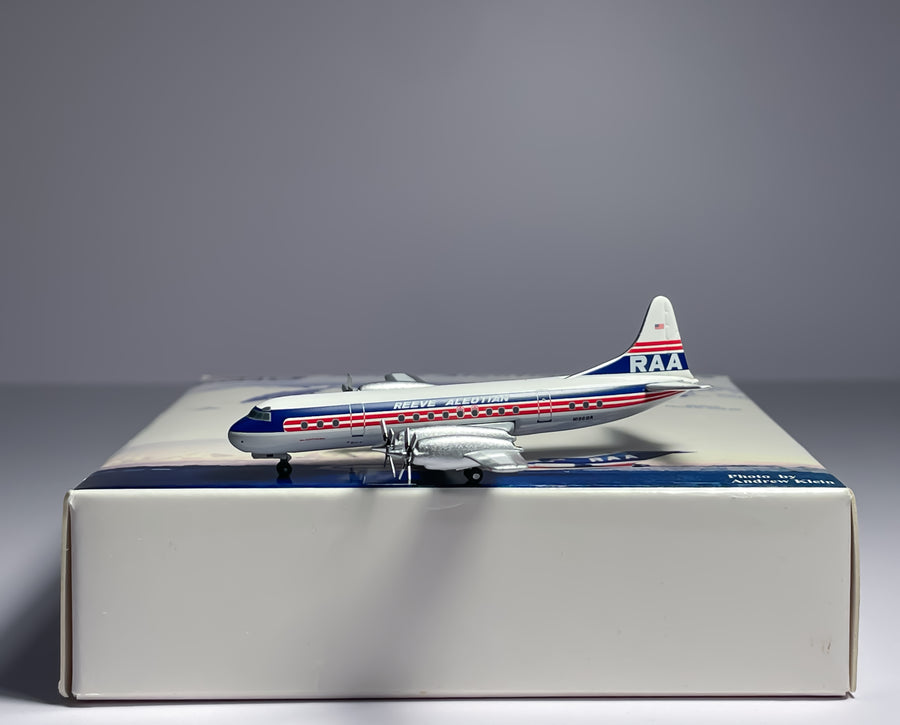 Reeve Aleutian Airways Lockheed L-188 Electra 1:400 Aeroclassics N1968R (AC18317A)
