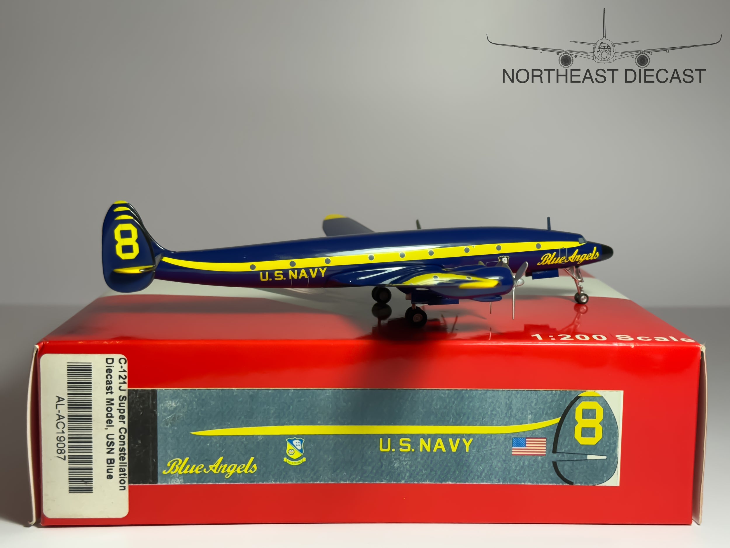 U.S Navy Lockheed L-1049 Super H 1:200 Aeroclassics Yellow 8 (AC19087)