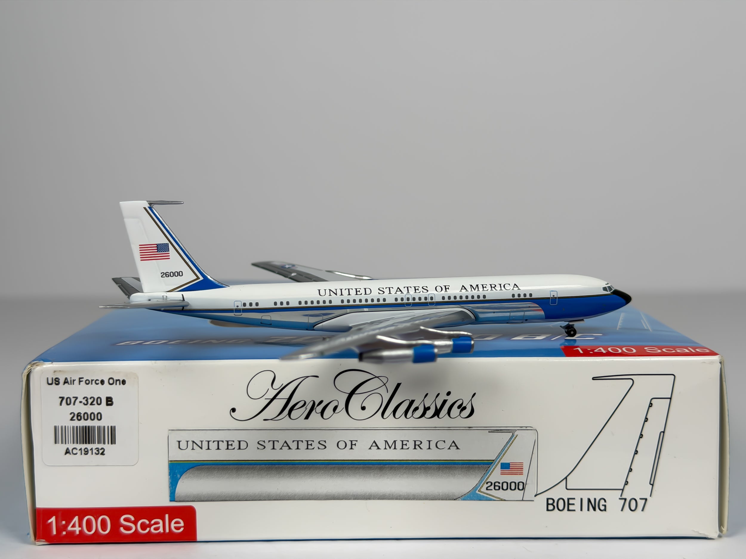 U.S Air Force (USAF) Boeing 707 (VC-137) 1:400 Aeroclassics 62-6000 (AC19132)