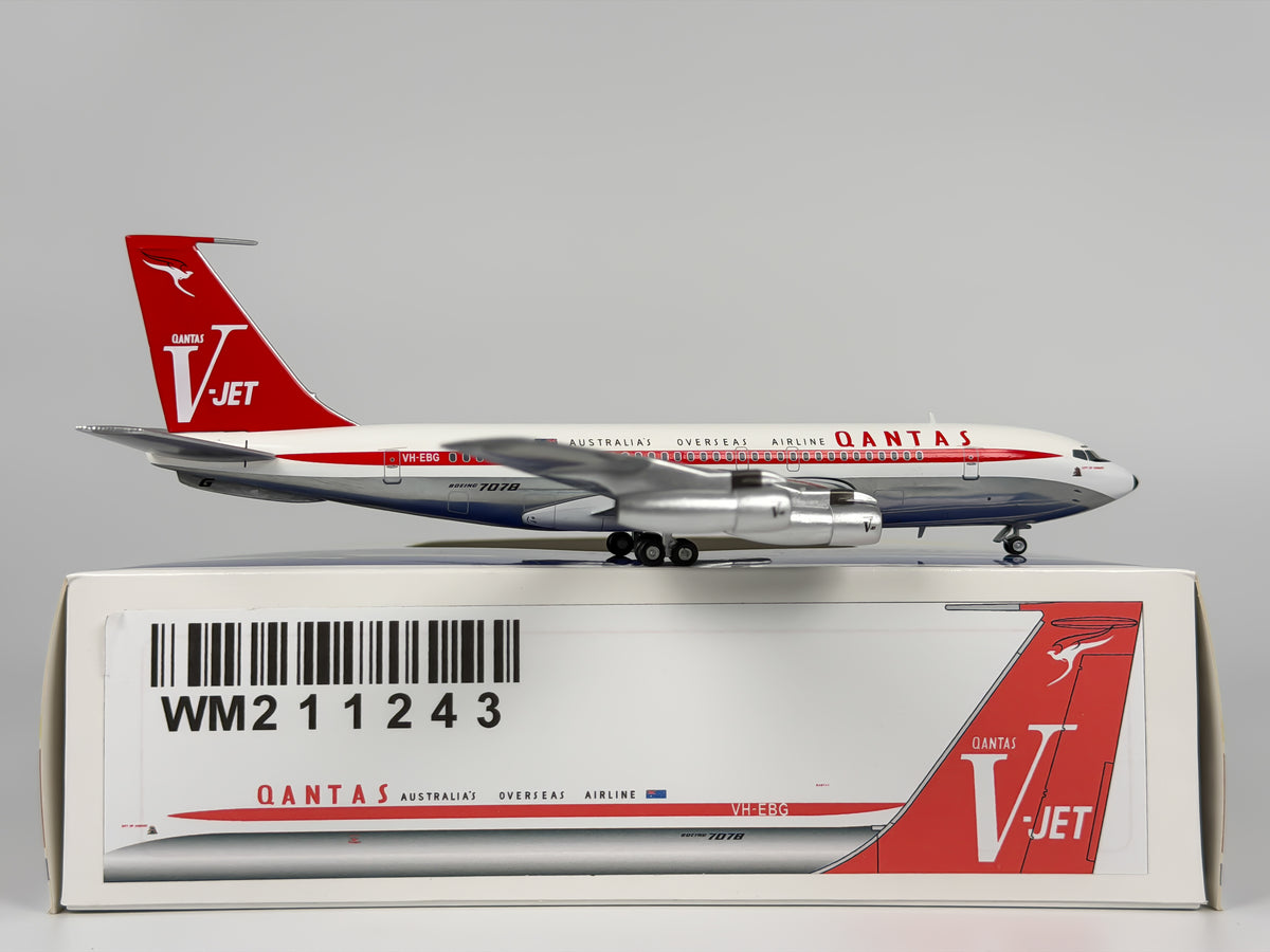 Qantas Airways Boeing 707-100 1:200 AeroClassics VH-EBG (AC211243)