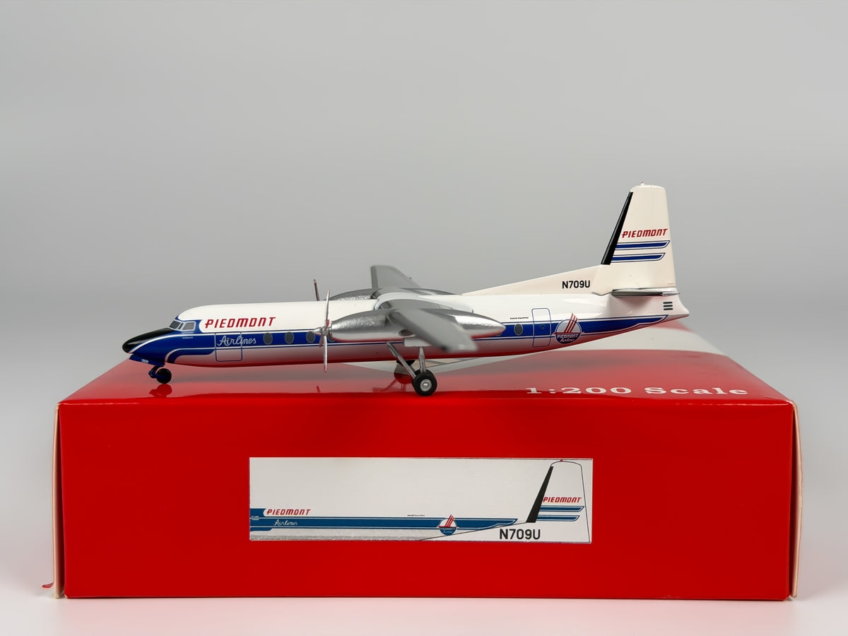 Piedmont Airlines Fairchild Hiller FH-227 1:200 Aeroclassics N709U (AC219452)