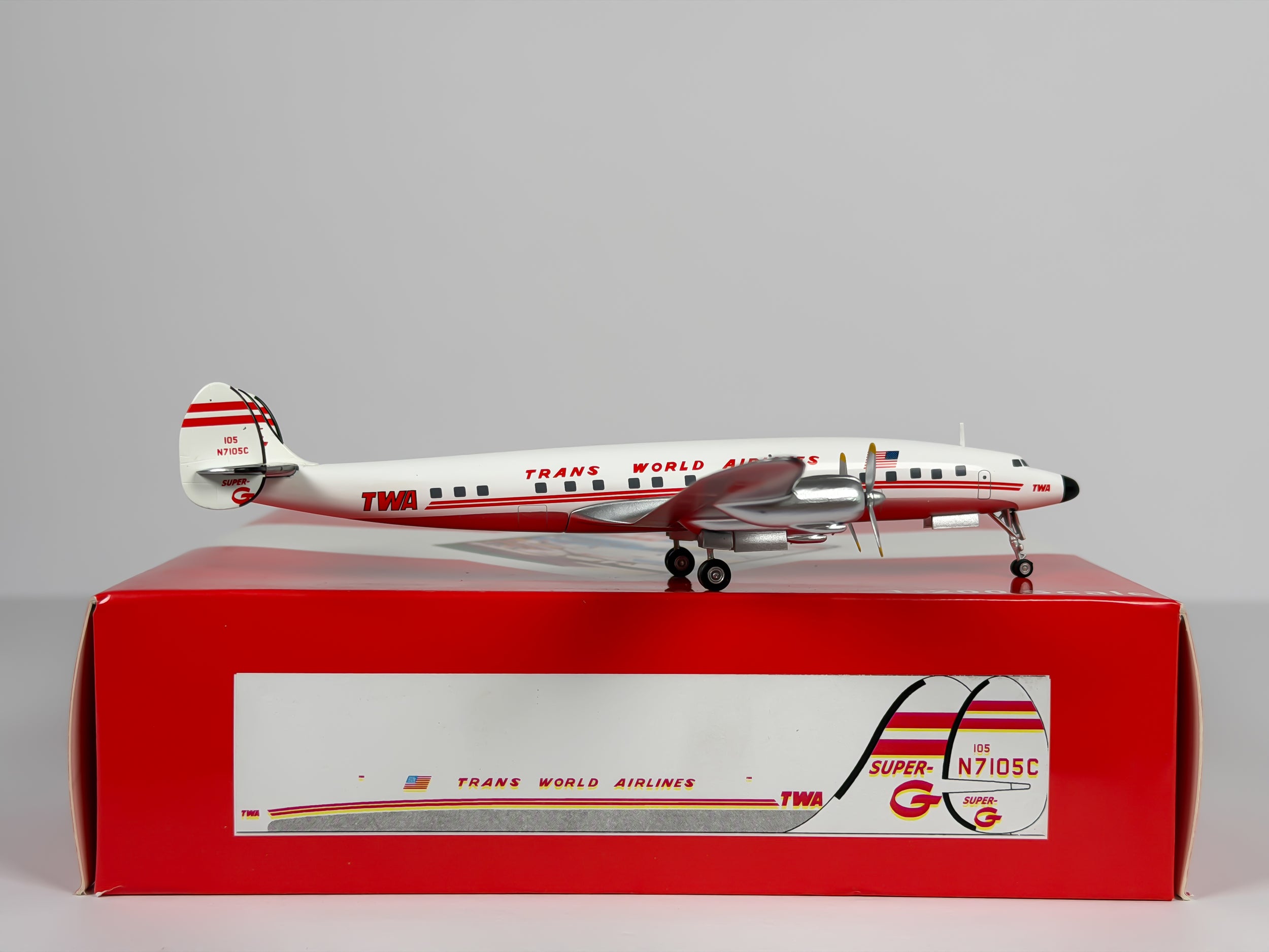 Trans World Airlines (TWA) Lockheed L-1049 1:200 Aeroclassics N7105C (AC219614)