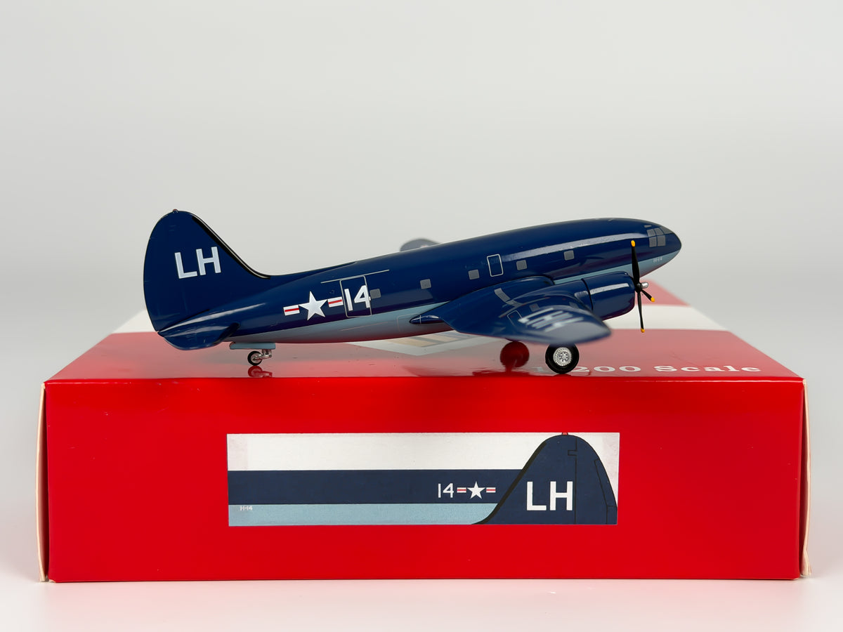 U.S Navy Curtiss C-46 1:200 Aeroclassics 14 (AC219755)