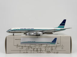 Air New Zealand (TEAL) Douglas DC-8-50 1:200 Aeroclassics ZK-NZA (AC219805)