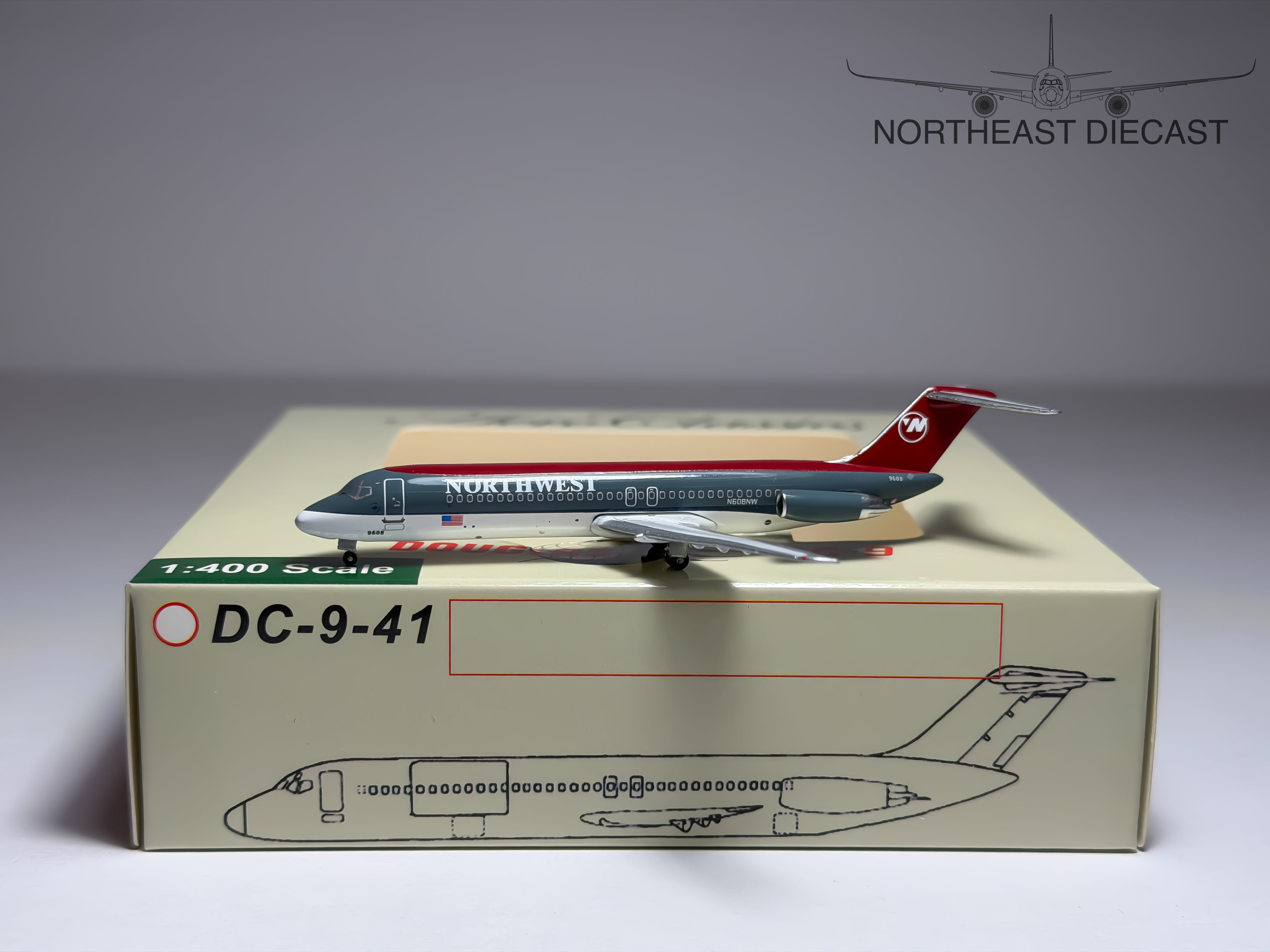 Northwest Airlines Douglas DC-9-30 1:400 Aeroclassics N608NW (AC411324)
