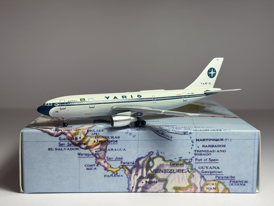 VARIG Brasil Airbus A300 1:400 Aeroclassics PP-VNE (AC411391)