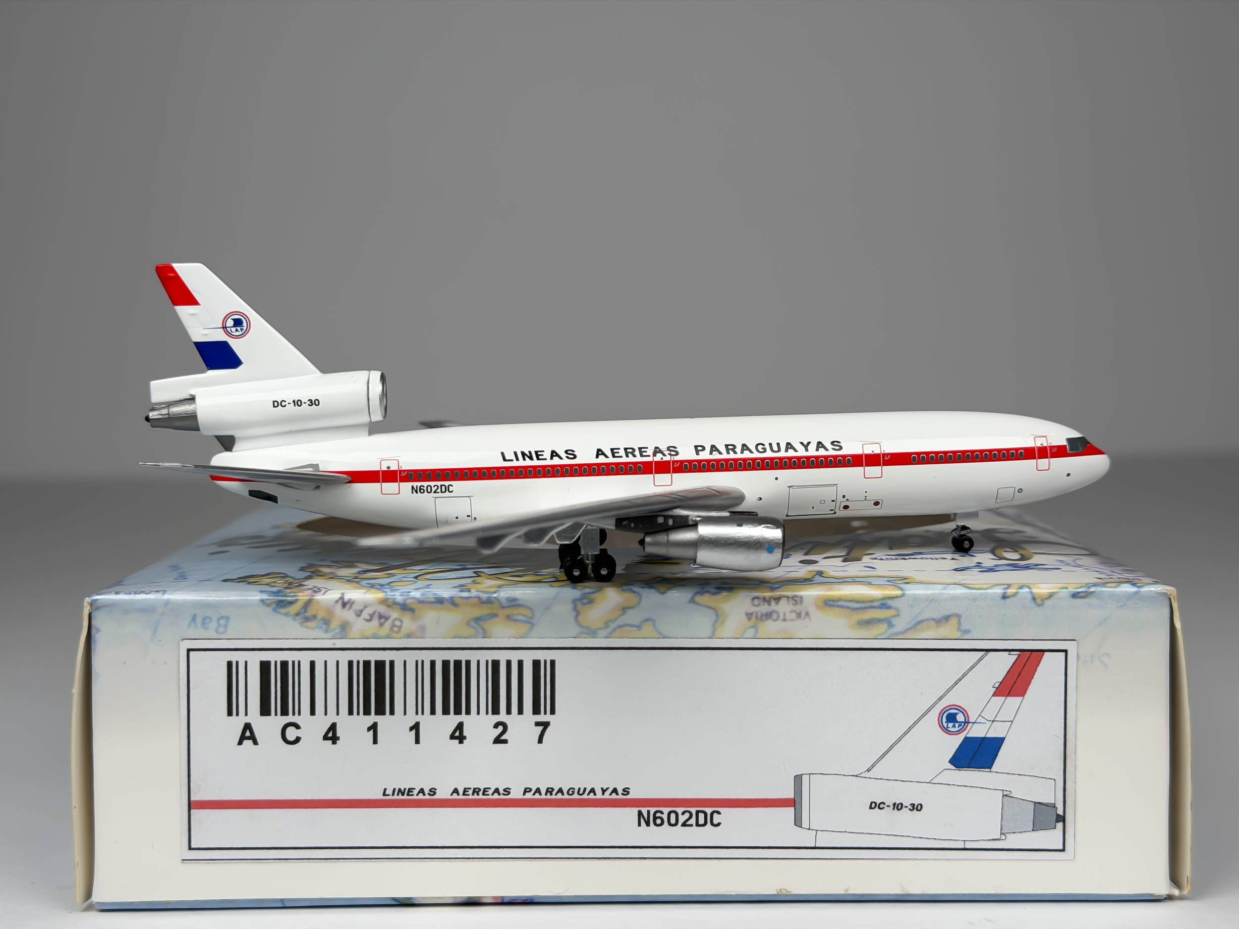 Lineas Aereas Paraguayas McDonnell Douglas DC-10-30 1:400 Aeroclassics N602DC (AC411427)