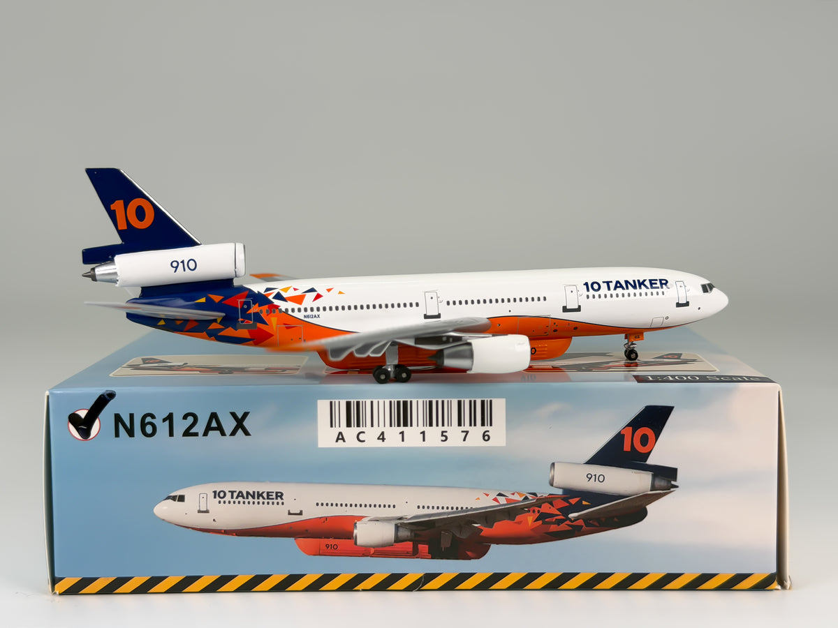 10 Tanker Air Carrier McDonnell Douglas DC-10-30 1:400 Aeroclassics N612AX (AC411576)