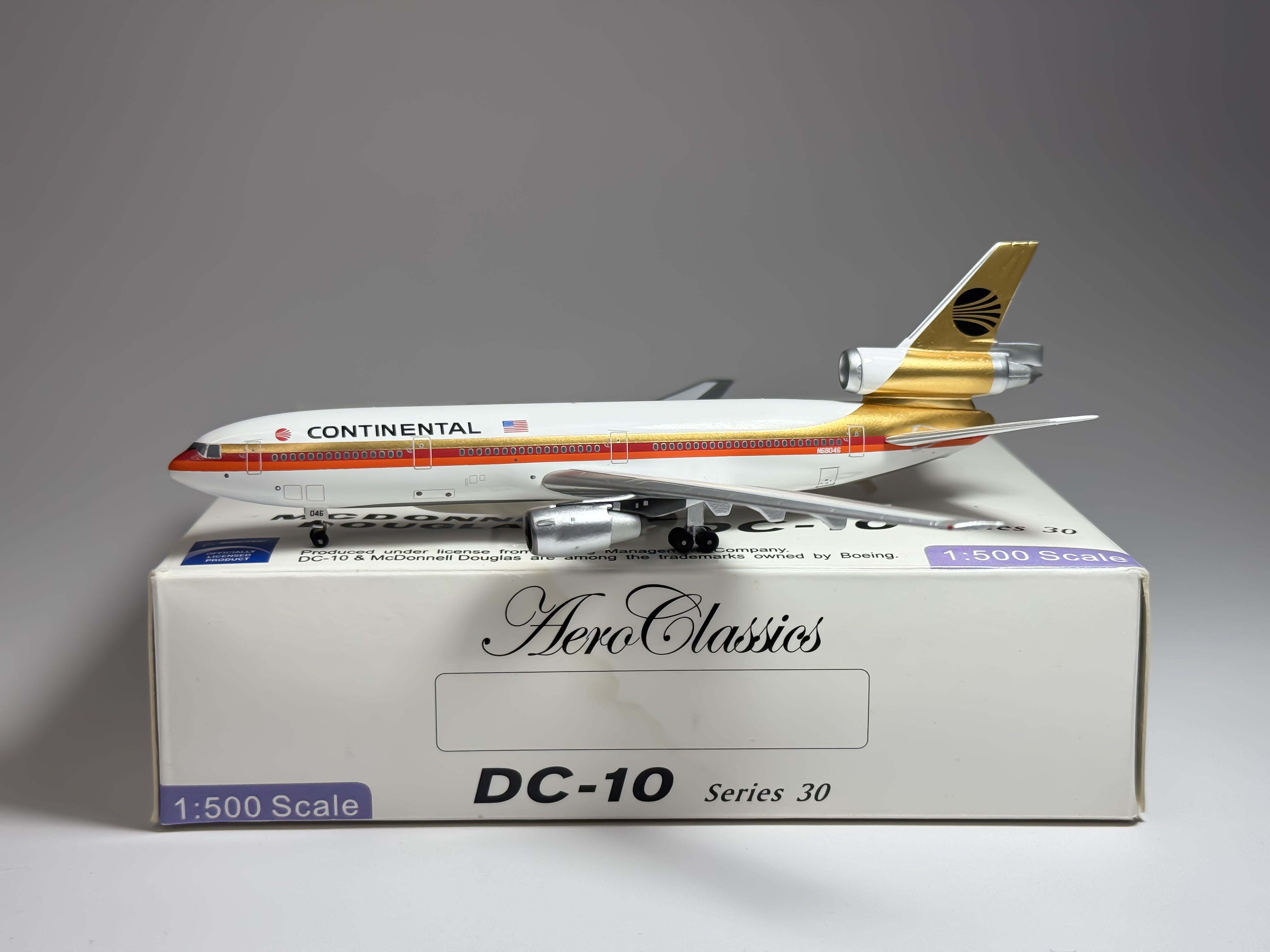 Continental Airlines McDonnell Douglas DC-10-10 1:400 Aeroclassics N68046 (AC419339)