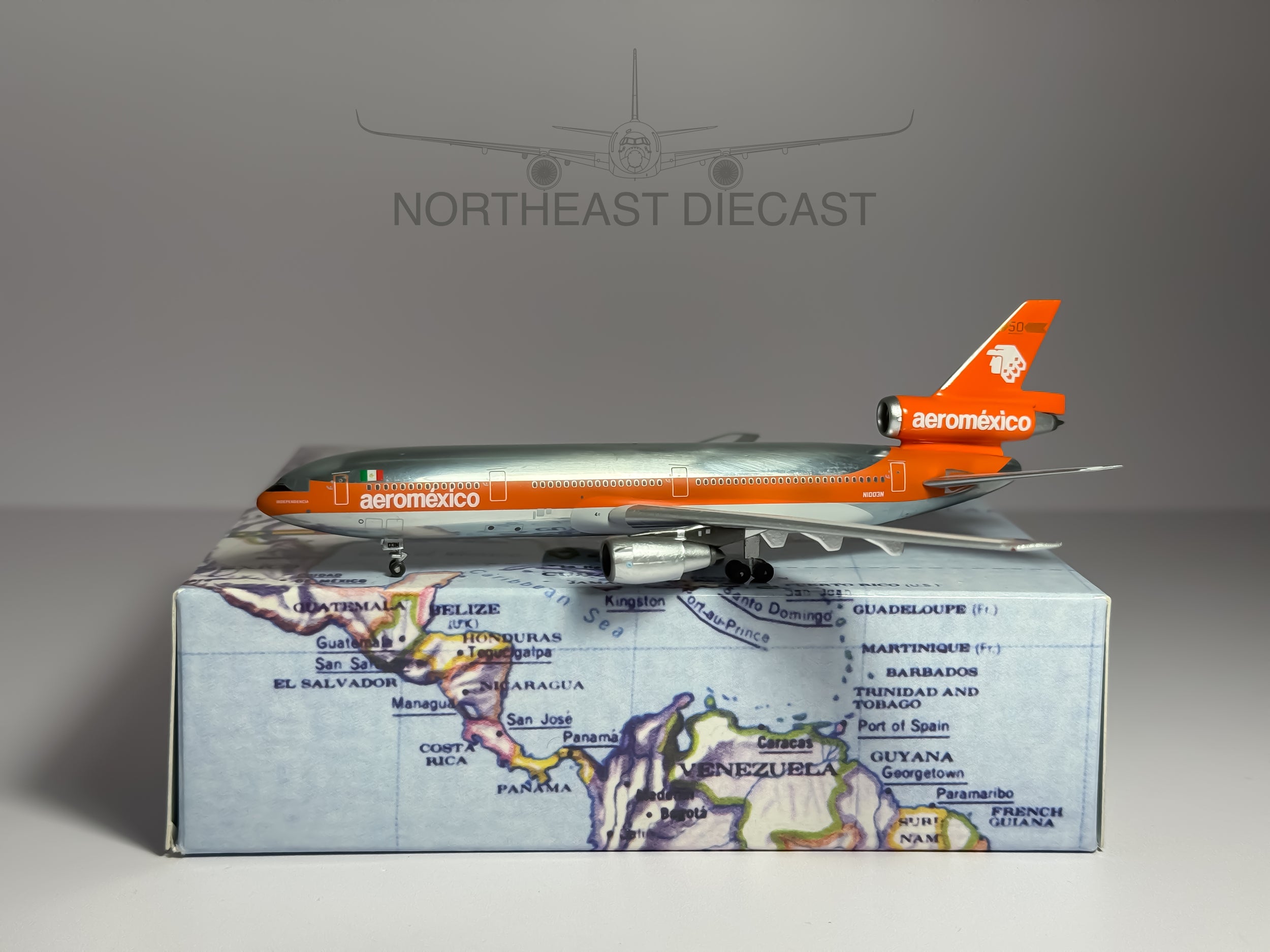 Aeromexico McDonnell Douglas DC-10-30 1:400 Aeroclassics N1003N (AC419427)