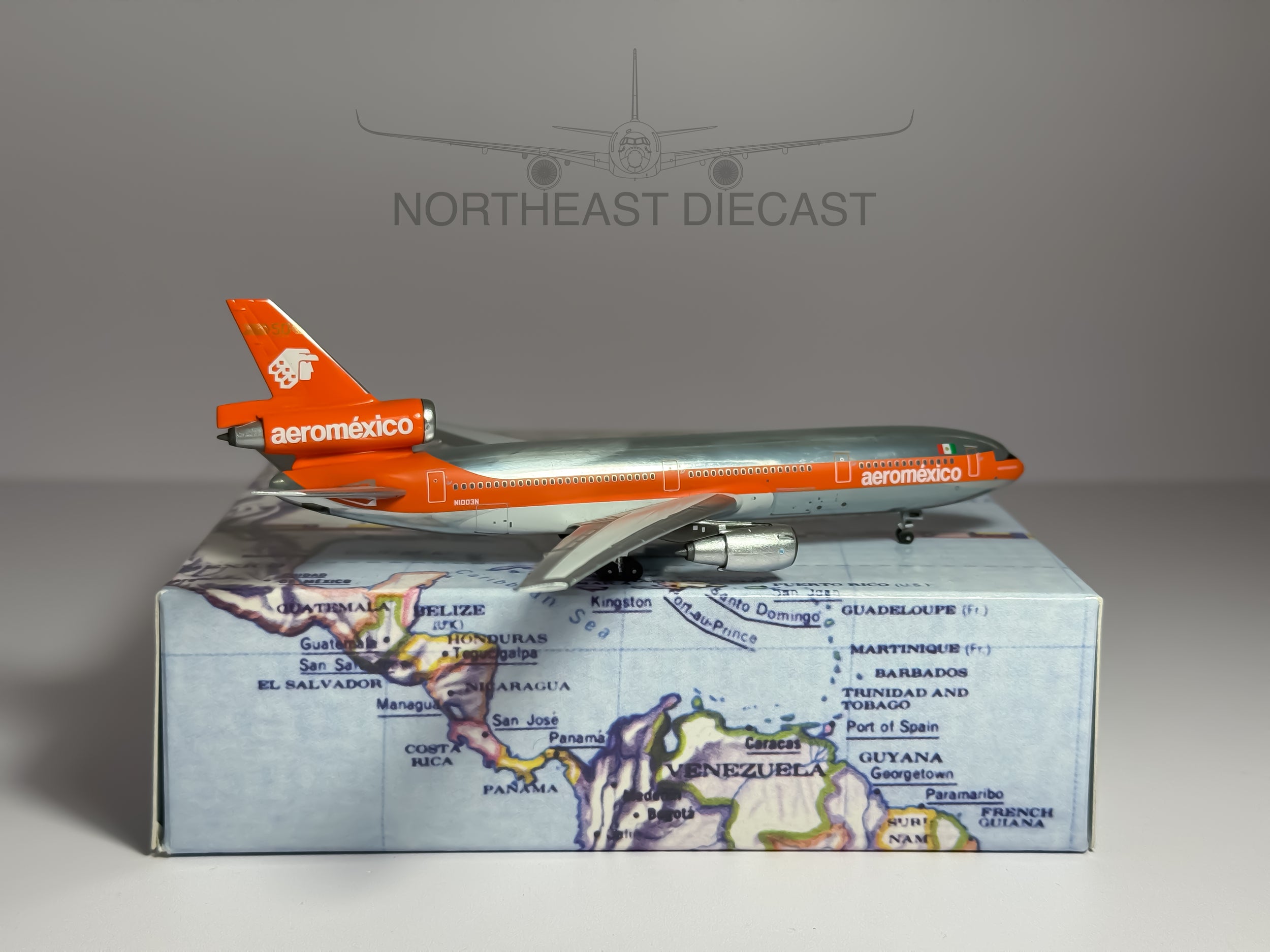 Aeromexico McDonnell Douglas DC-10-30 1:400 Aeroclassics N1003N (AC419427)