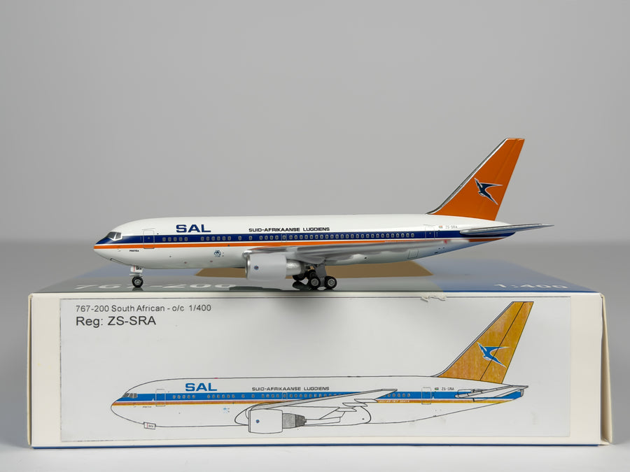 South African Airways Boeing 767-200 1:400 Aeroclassics ZS-SRA (AC419455)